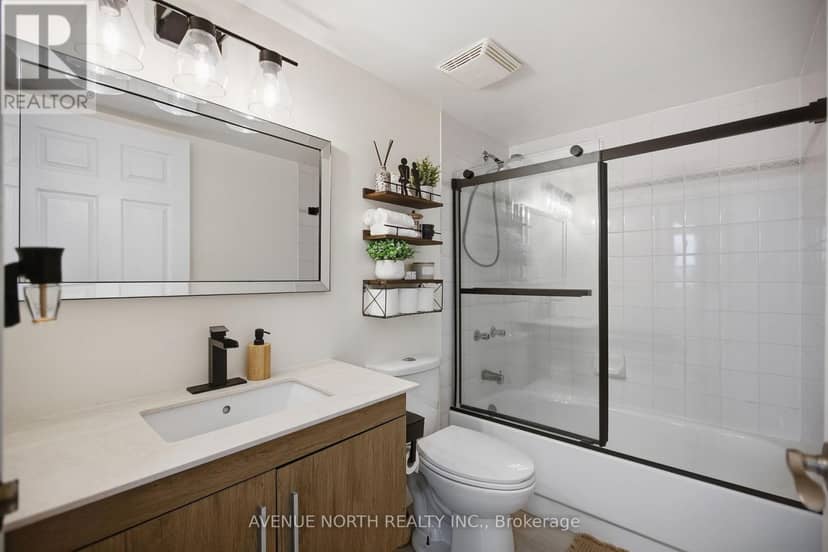510 - 1440 Heron Road — photo 20 of 22