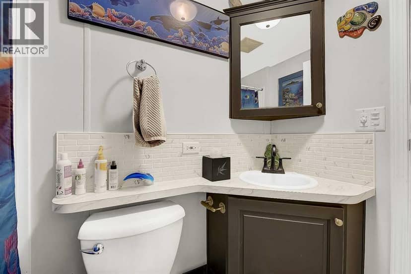 364 Scott Lane — photo 14 of 20