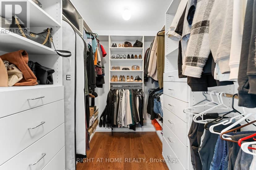1068A Shaw Drive — photo 36 of 40