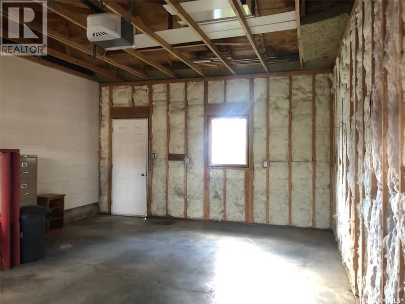 237 Fourth STREET NE — photo 15 of 40