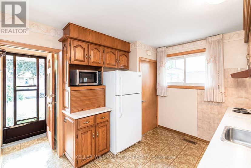 30 Goldfinch Road — photo 13 of 40