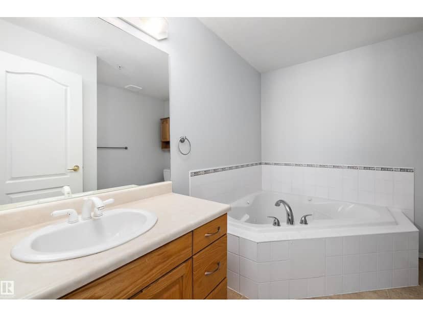 #401 237 Youville Dr E NW — photo 20 of 40