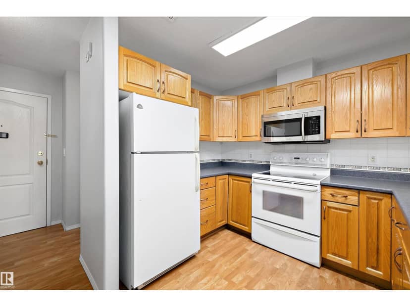 #401 237 Youville Dr E NW, Edmonton, photo 7