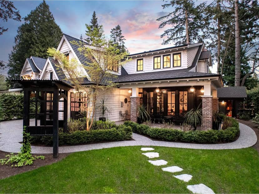 2408 CHRISTOPHERSON ROAD, Surrey, photo 2