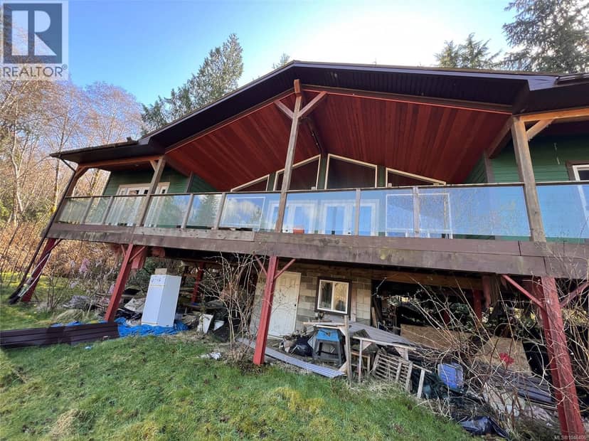 DL389 McBride Bay, Nootka Island, photo 6