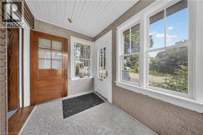 145 ALBERT Street W — photo 3 of 25