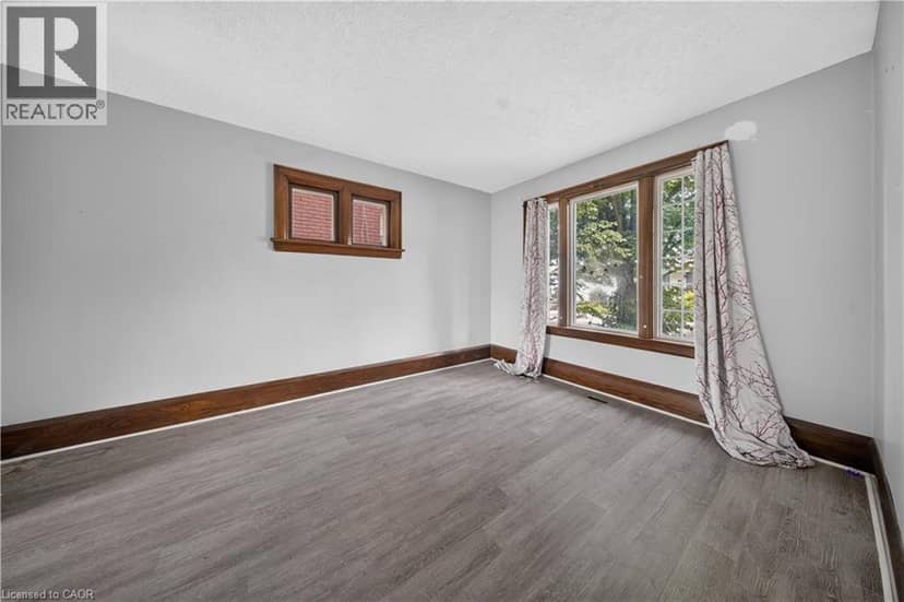 145 ALBERT Street W — photo 7 of 25