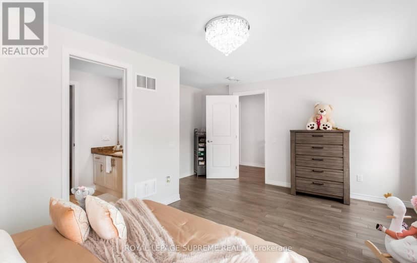 95 Selby Crescent — photo 34 of 40