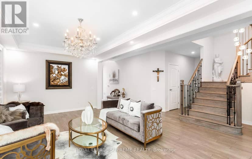 95 Selby Crescent — photo 9 of 40