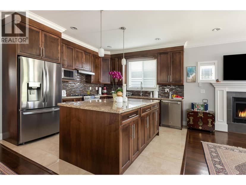 362 E 21ST STREET, North Vancouver, photo 3