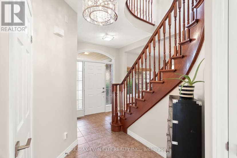 534 Birchleaf Walk — photo 5 of 40