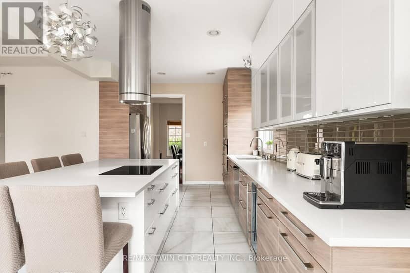 534 Birchleaf Walk — photo 17 of 40