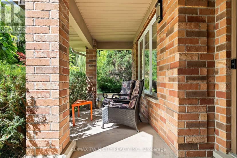 534 Birchleaf Walk — photo 4 of 40
