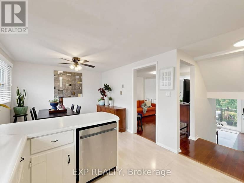12 - 91 Livingston Avenue — photo 14 of 40