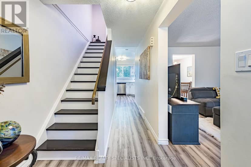 95 Hadati Road — photo 4 of 40