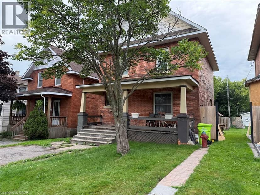 257 ALEXANDRA Street — photo 3 of 24