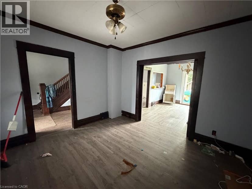 257 ALEXANDRA Street — photo 9 of 24