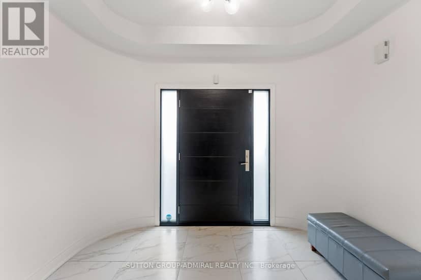 57 Bentwood Crescent — photo 3 of 27