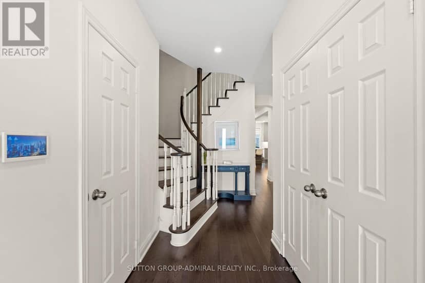 57 Bentwood Crescent — photo 5 of 27