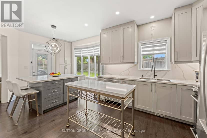 57 Bentwood Crescent — photo 8 of 27