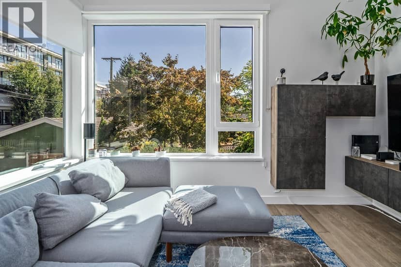 487 W 26TH AVENUE, Vancouver