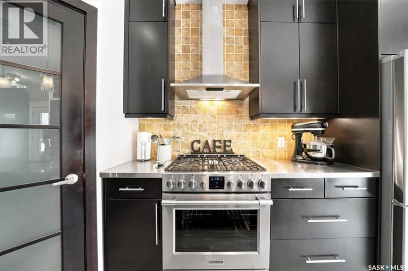 273 Carleton DRIVE — photo 9 of 40