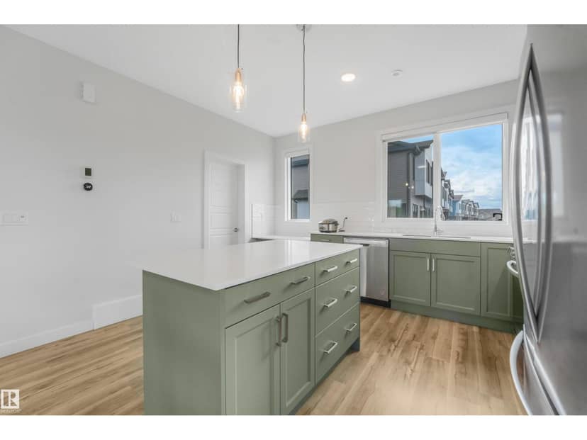 #35 11910 35 AV SW — photo 27 of 40