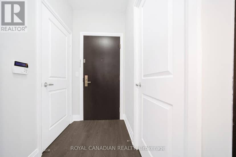 308 - 55 Speers Road — photo 9 of 40