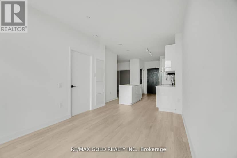 803 - 2782 Barton Street E — photo 17 of 40