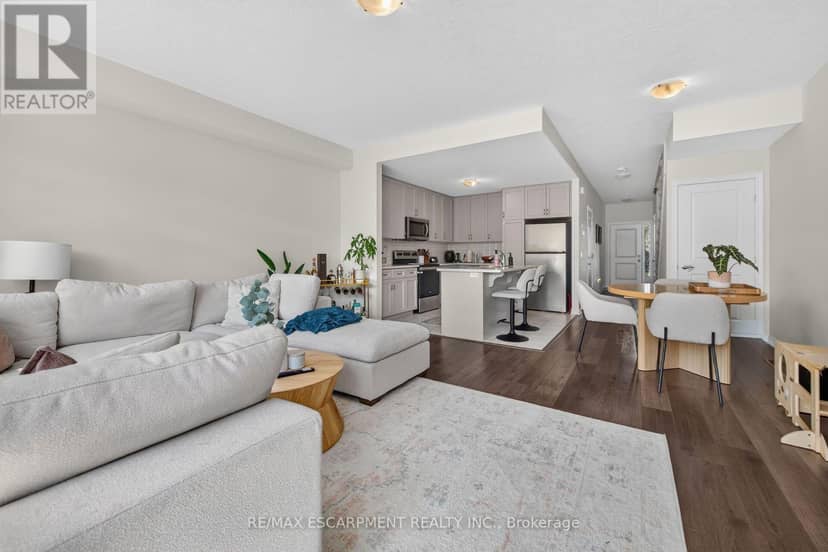 22 - 27 Rachel Drive — photo 17 of 40