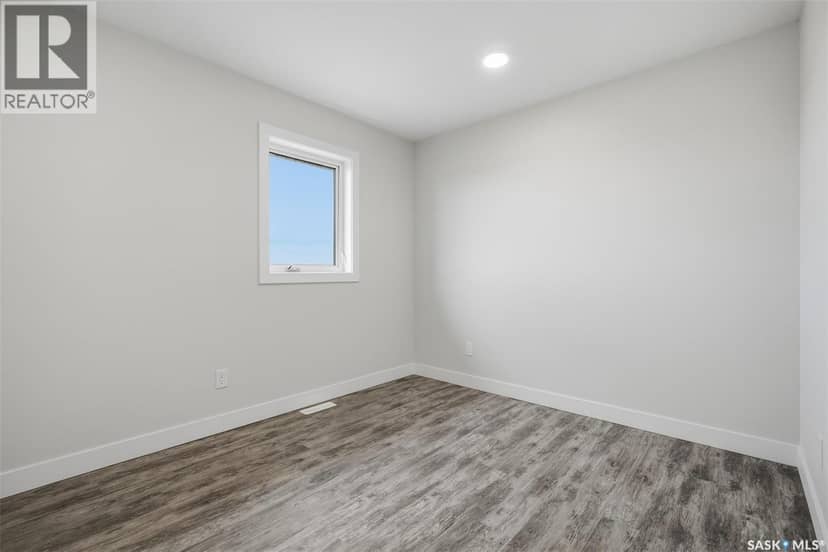 133 Emma CRESCENT — photo 19 of 39