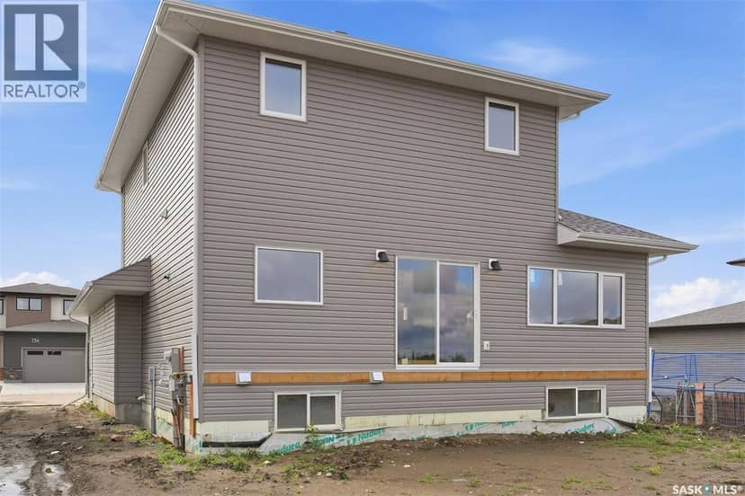 133 Emma CRESCENT — photo 32 of 39