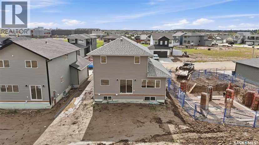 133 Emma CRESCENT — photo 34 of 39