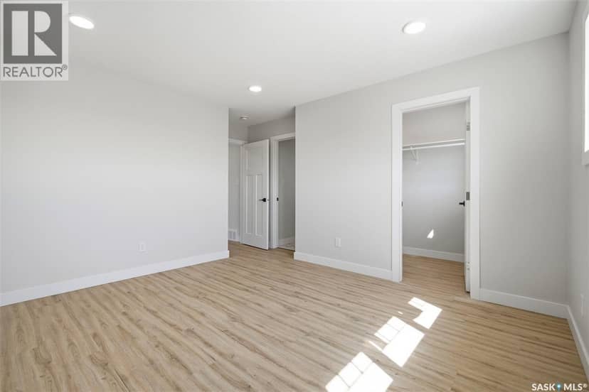 145 Emma CRESCENT — photo 19 of 40