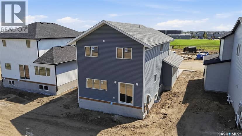 145 Emma CRESCENT — photo 38 of 40