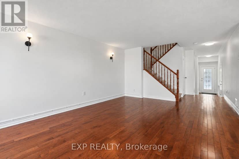 322 Foxridge Way — photo 11 of 40