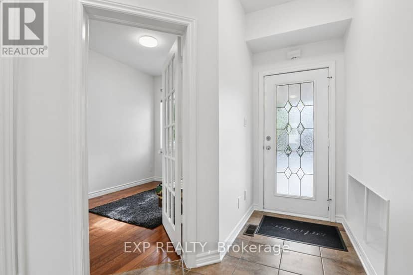 322 Foxridge Way — photo 3 of 40