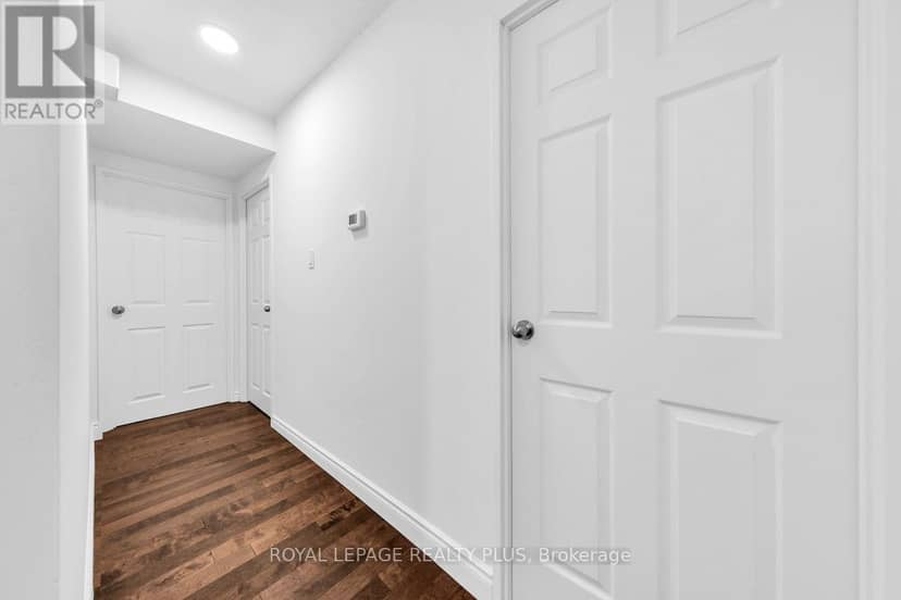 403 - 1359 White Oaks Boulevard — photo 29 of 40