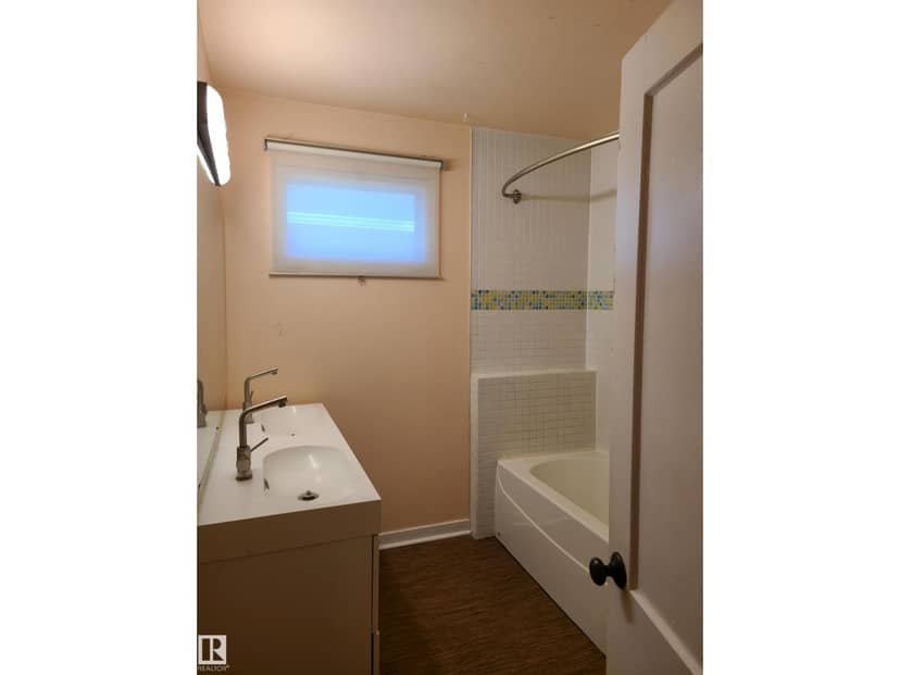 11143 127 ST NW — photo 14 of 23