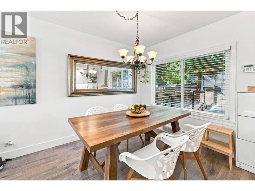 300 E 25TH STREET, North Vancouver, photo 5