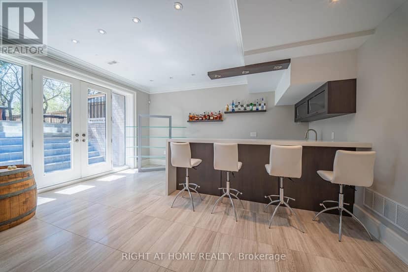 2 Finchley Road — photo 16 of 31