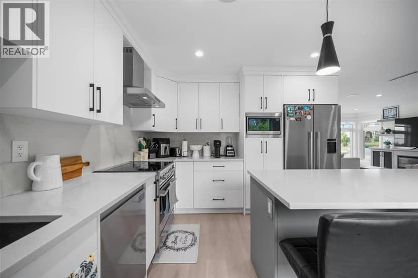 1010 AUGUSTA AVENUE, Burnaby, photo 6