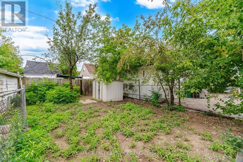 3051 Churchill Avenue — photo 40 of 40