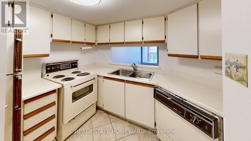 409 - 77 Maitland Place — photo 7 of 23