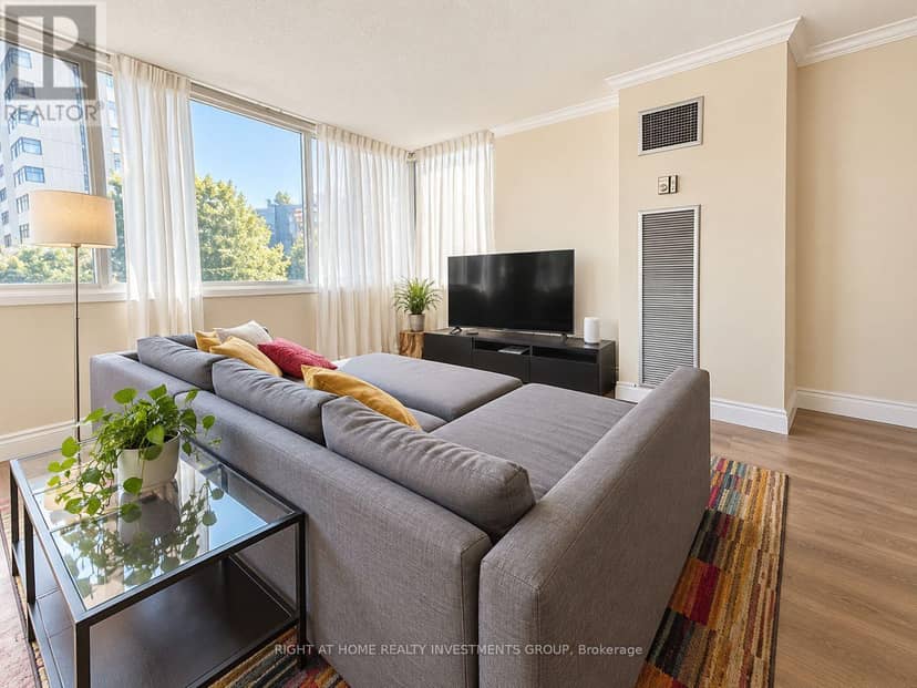 203 - 80 Antibes Drive — photo 7 of 17