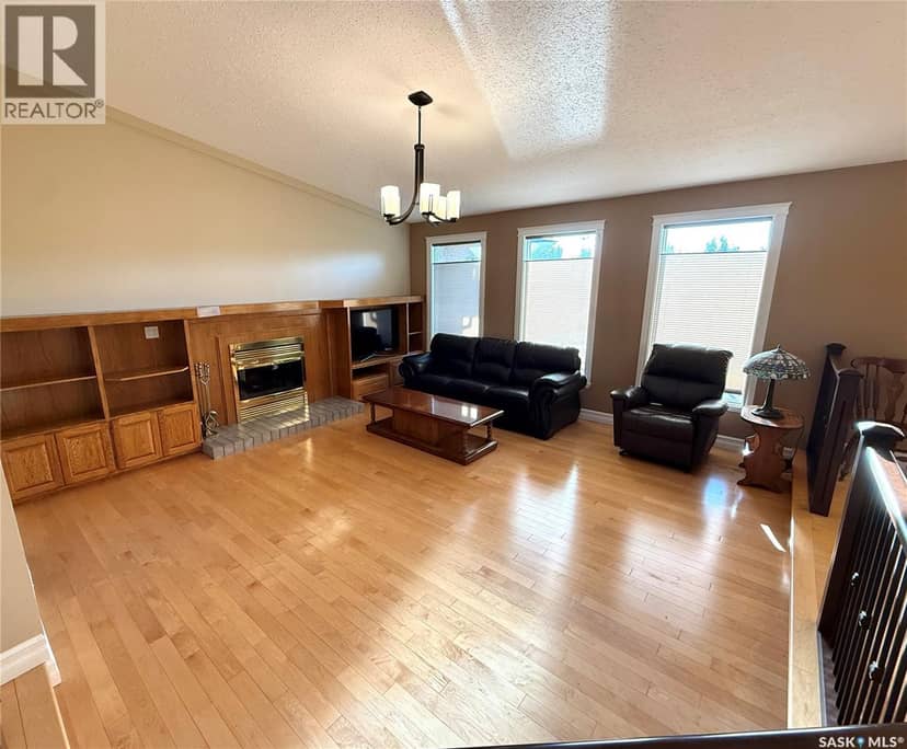 2502 Blue Jay CRESCENT — photo 14 of 40