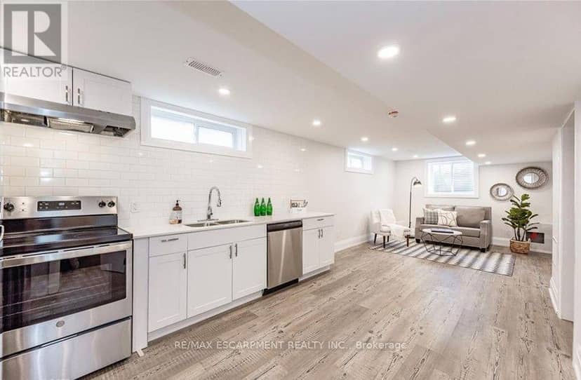134 Deschene Avenue — photo 15 of 30