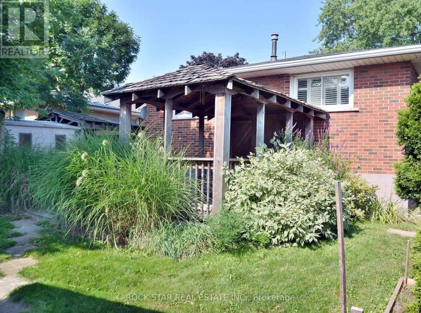 867 Upper Sherman Avenue — photo 33 of 34