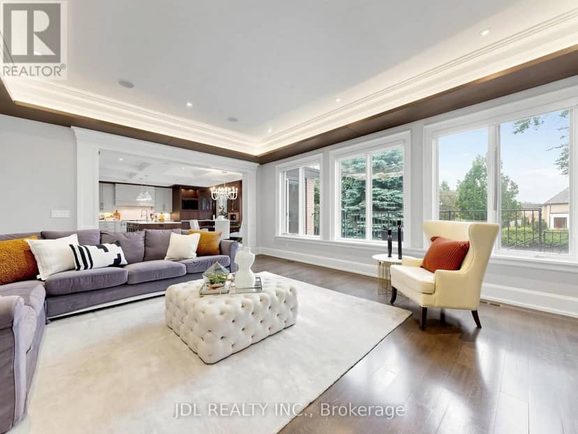 105 Arjay Crescent — photo 8 of 40