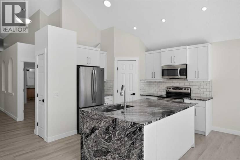 340 Copperfield Boulevard SE — photo 17 of 40
